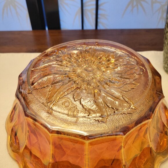 Vintage Imperial Glass Marigold Carnival Glass Bowl Embossed Grapevine Pattern - Picture 6 of 6